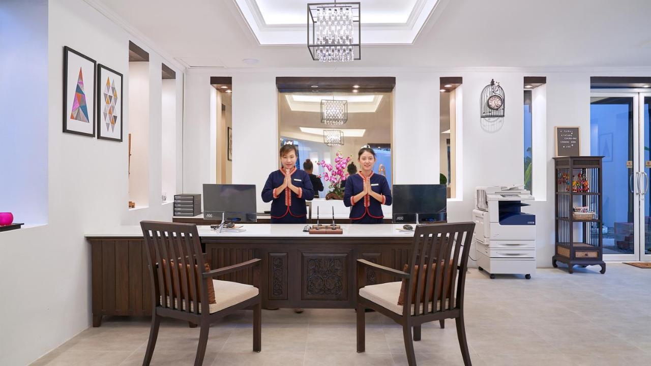 Floral Hotel Ayatana Чиангмай Экстерьер фото