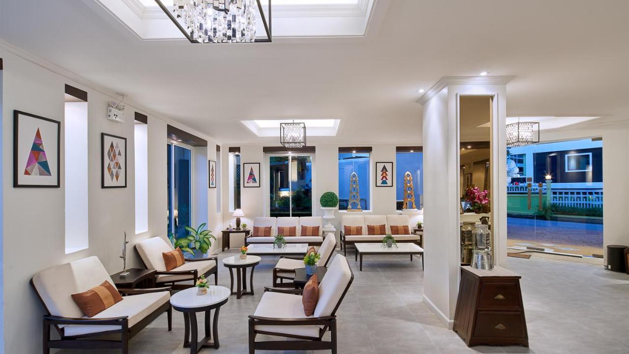 Floral Hotel Ayatana Чиангмай Экстерьер фото